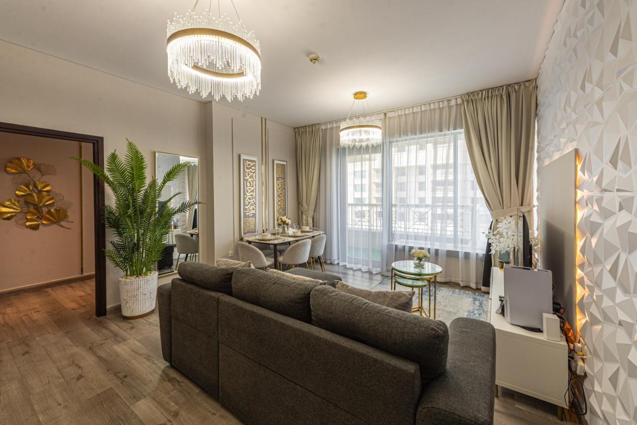First Class 2Br With Full Burj Khalifa And Fountain View Dubai Luaran gambar